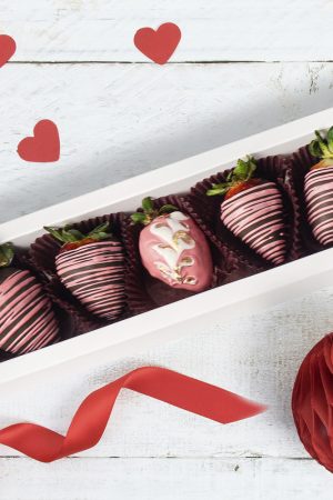 Caja con 5 Fresas con Chocolate