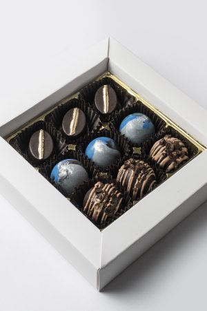 Caja con Chocolates 9 Piezas